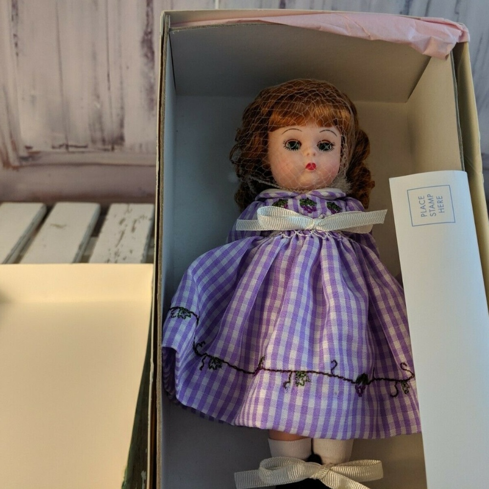 Madame‎ Alexander doll 8″ new nib just grape 31305